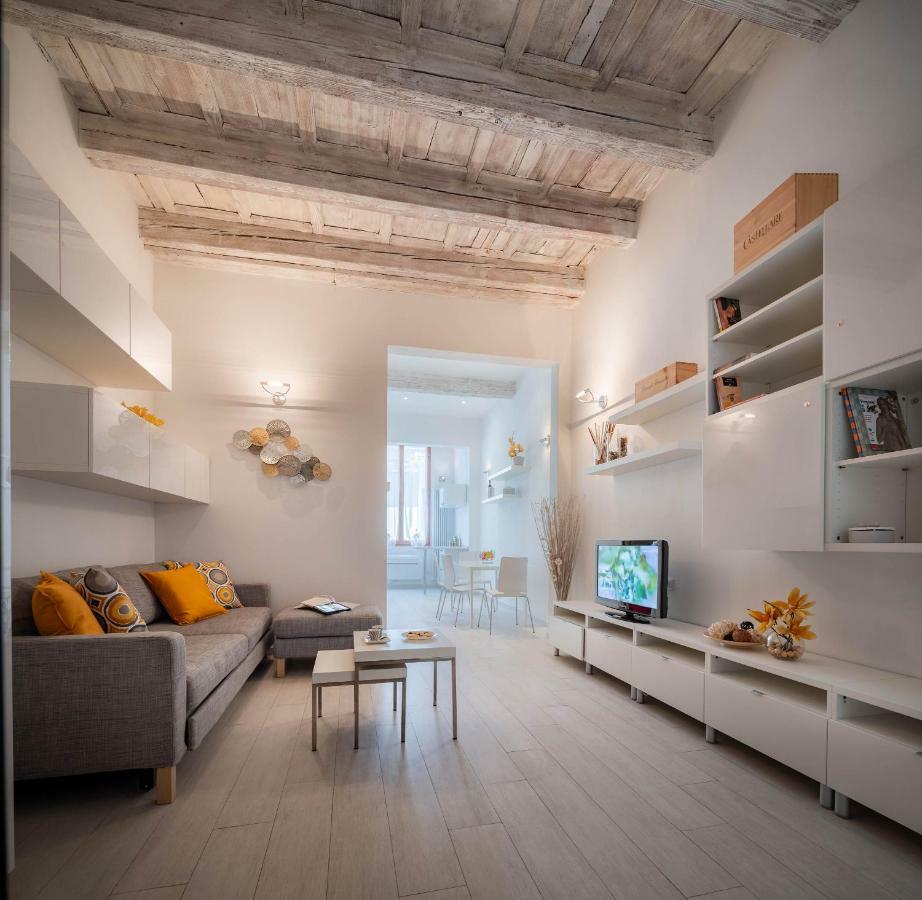 Novella White Apartamento Florencia